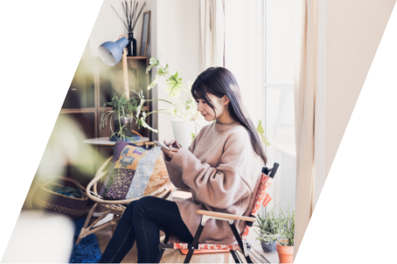 大学生女性　スマホ