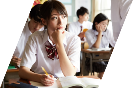 高校生　勉強シーン